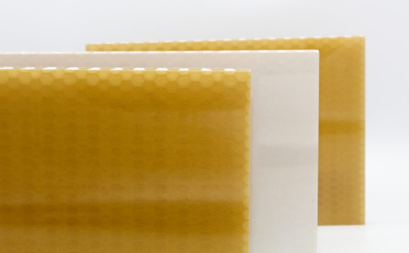 EconCore, Toray and Bostik collaborate on the development of FST qualified thermoplastic honeycomb panels