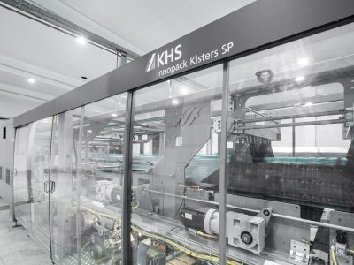 KHS packers now process shrink film made of 100% recyclate