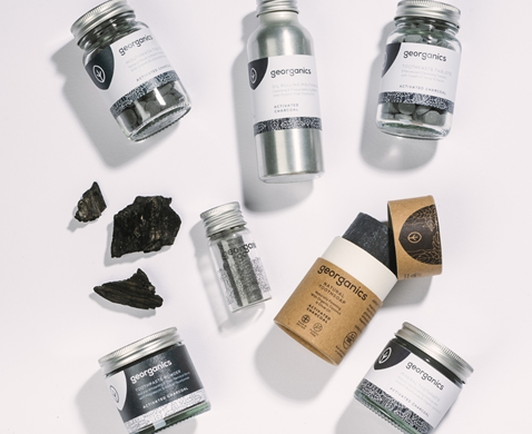 Zero-waste alternatives for toothpaste packaging