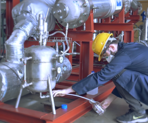 New mobile, modular chemical recycling system converts non-recyclable waste into high value-added additives