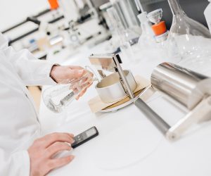 PulPac and HS Manufacturing Group cooperates in sustainable Dry Molded Fiber barrier technologies