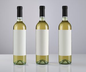 AVERY DENNISON INTRODUCES THREE NEW PAPERS MADE FROM 100% RECYCLED FIBERS TO EXPAND ITS RANGE OF PREMIUM SUSTAINABLE LABELS