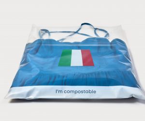 New Poll: Public urges clothing brands to switch out plastic for compostable packaging