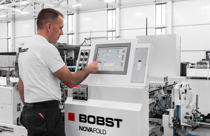 Completing the folding-gluing dream team: BOBST introduces the brand-new NOVAFOLD