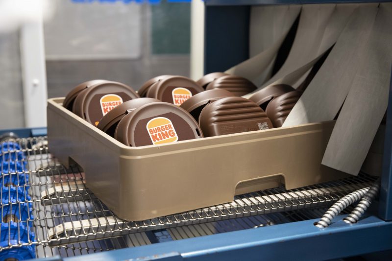 BURGER KING® UK BECOMES FIRST QUICK-SERVICE-RESTAURANT IN THE UK TO LAUNCH RE-USABLE SIDES AND BURGER PACKAGING