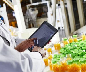 HOW DIGITALISATION IS HELPING GLOBAL CONTRACT PACKERS AND MANUFACTURERS MEET THEIR SUSTAINABILITY GOALS