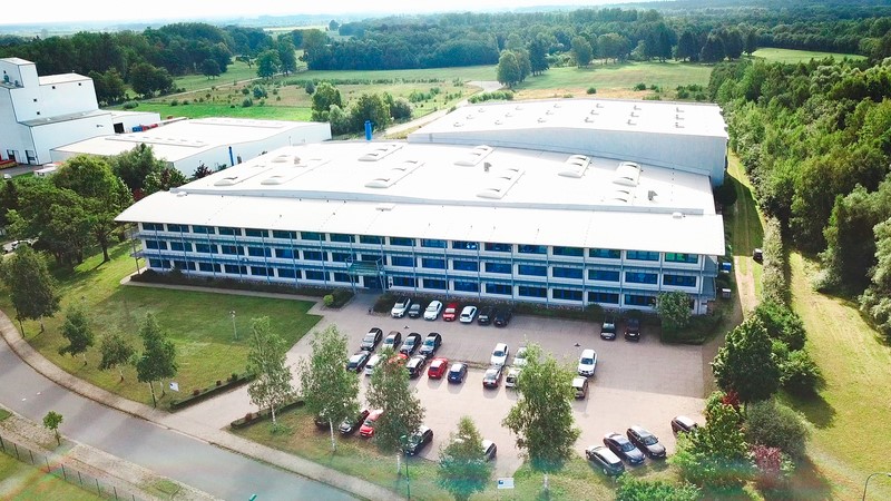 UPM Raflatac accelerates its growth in label materials and enters new product segments by acquiring AMC AG