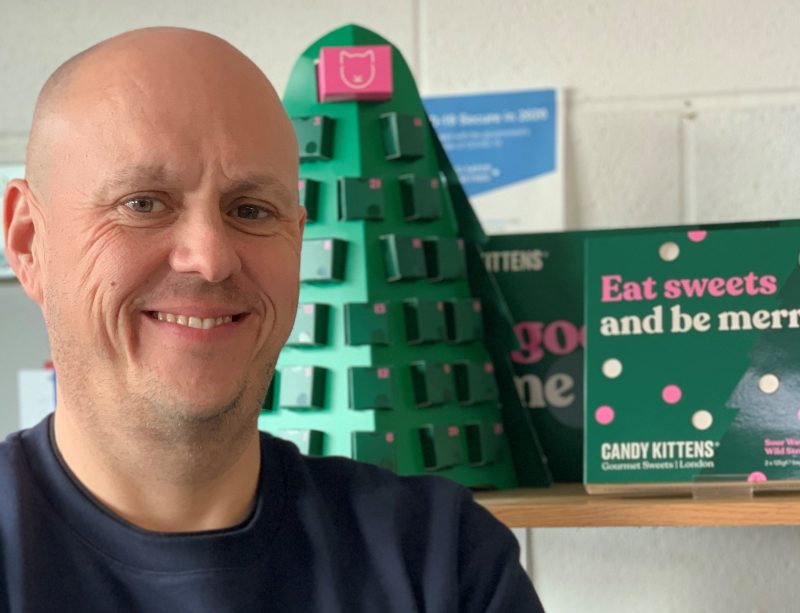 Eradicating plastics with folding cartons
