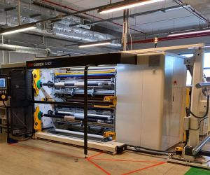 Wipak Polska Acquires a Second Comexi S1 DT Slitting Machine for Its Quality and High Productivity