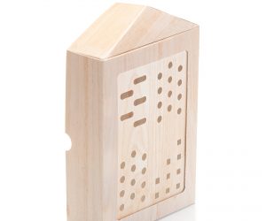 Circular economy insight – a golf ball packaging that converts into an insect hotel – wins the New Wood project’s vote