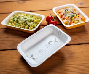 Confoil and BASF cooperate to develop certified compostable and dual ovenable paper tray for ready-to-eat meals
