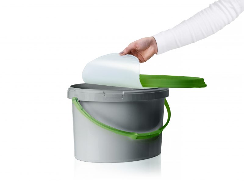 Jokey now also manufactures packaging buckets for building protection products with sealing lids for sealing technology