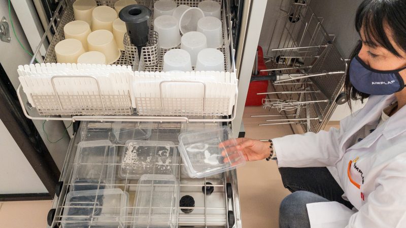 AIMPLAS creates trademark to certify safety and functionality of reusable food packaging