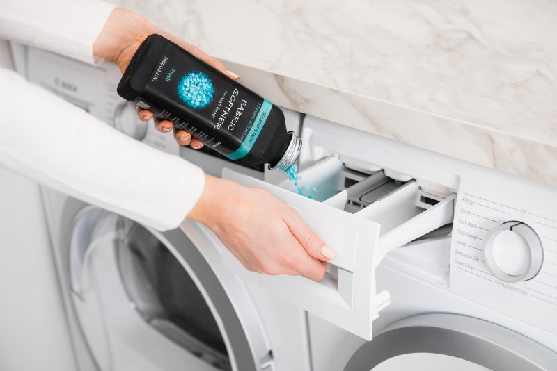 UK innovator Cullen unveils fully recyclable Fibre Bottle in fight against single-use plastic packaging