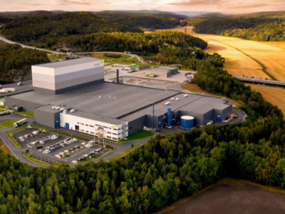 VPK Group celebrates the attractiveness of  Corrugated packaging with the official opening of its Halden plant