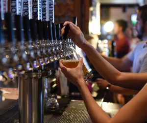 “End plastic mandate” say consumer rights campaigners