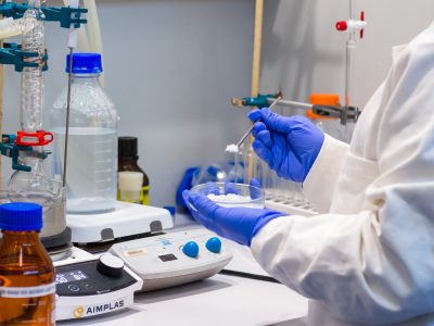 AIMPLAS to develop bioplastics for active packaging for cosmetics and absorbent litter for pets for the BeonNAT Project