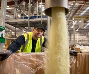 AQUAPAK TARGETS NEW EUROPEAN PAPER PACKAGING RECYCLING STANDARD FOR HYDROPOL
