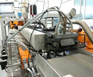 AIMPLAS’ reactive extrusion pilot line is ready to produce bio-based nanomaterials for agricultural and food packaging solutions within the BIOMAC project